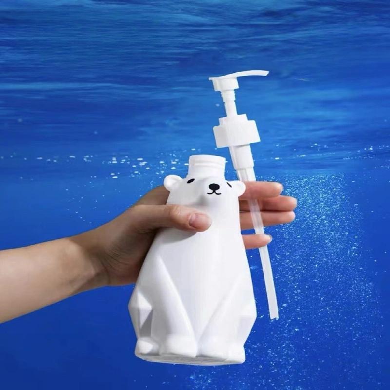 Cute Polar Bear Design Soap Dispenser, Laundry Detergent Hand Sanitizer Travel Bottle, Shampoo Shower Gel Replacement Bottle for Home Bathroom Travel