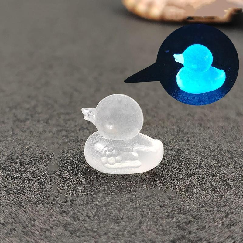 Cute Girl Toy Glow in the Dark Mini Ducks Decoration, 65pcs/set Duck Designs Ornament Holiday Party Favors Dolls, Table Decor Light up Duck, Cute Gifts, Cute Accessories