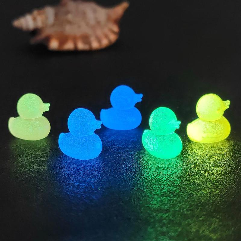 Cute Girl Toy Glow in the Dark Mini Ducks Decoration, 65pcs/set Duck Designs Ornament Holiday Party Favors Dolls, Table Decor Light up Duck, Cute Gifts, Cute Accessories