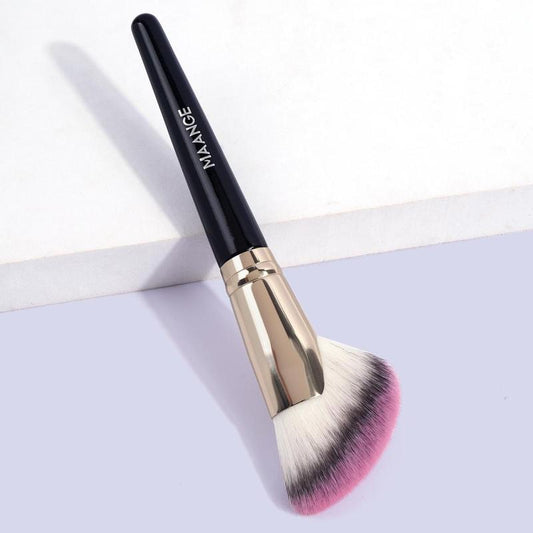 Soft Bristle Contouring Brush, 1 Count Comfortable Grip Makeup Brushes, Multi-use Makeup Tools