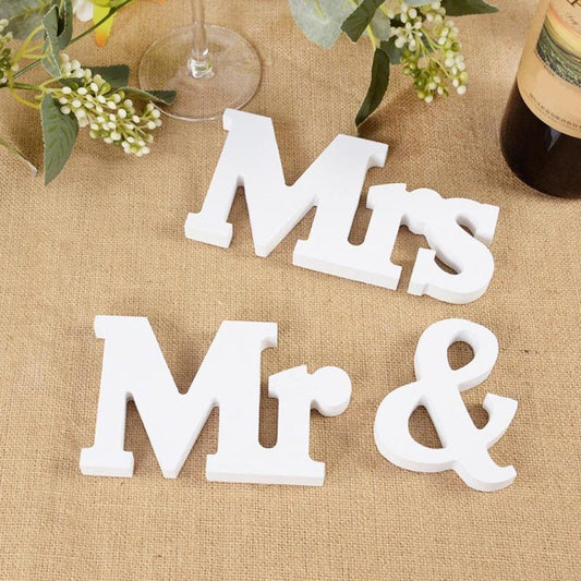 Mr & Mrs Letter Shaped Wooden Sign, 1 Set Rustic Wedding Party Table Ornaments, Photo Props Sign, Gift for Married Party