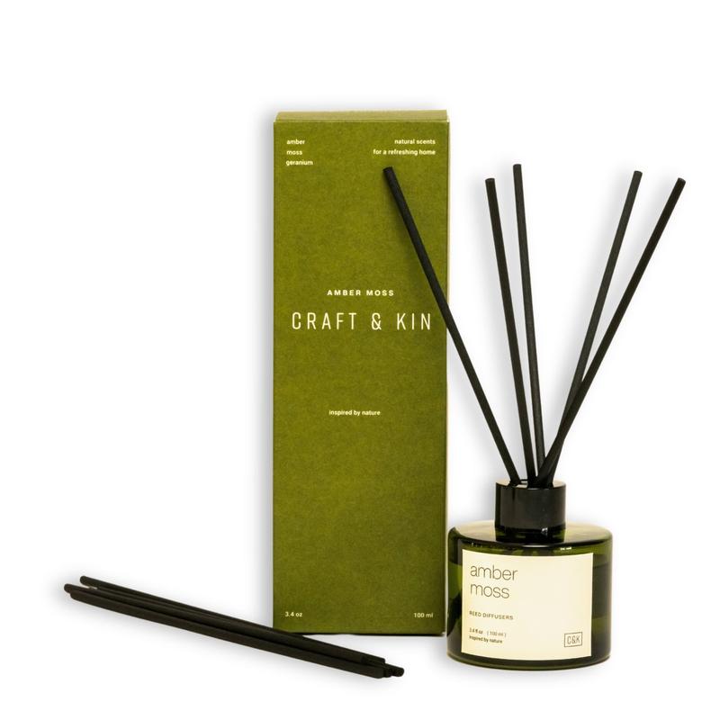 Classic Green Glass Reed Diffuser for Home Fragrance Scent Bamboo Floral Lemon Moss Oak Tropical Vanilla