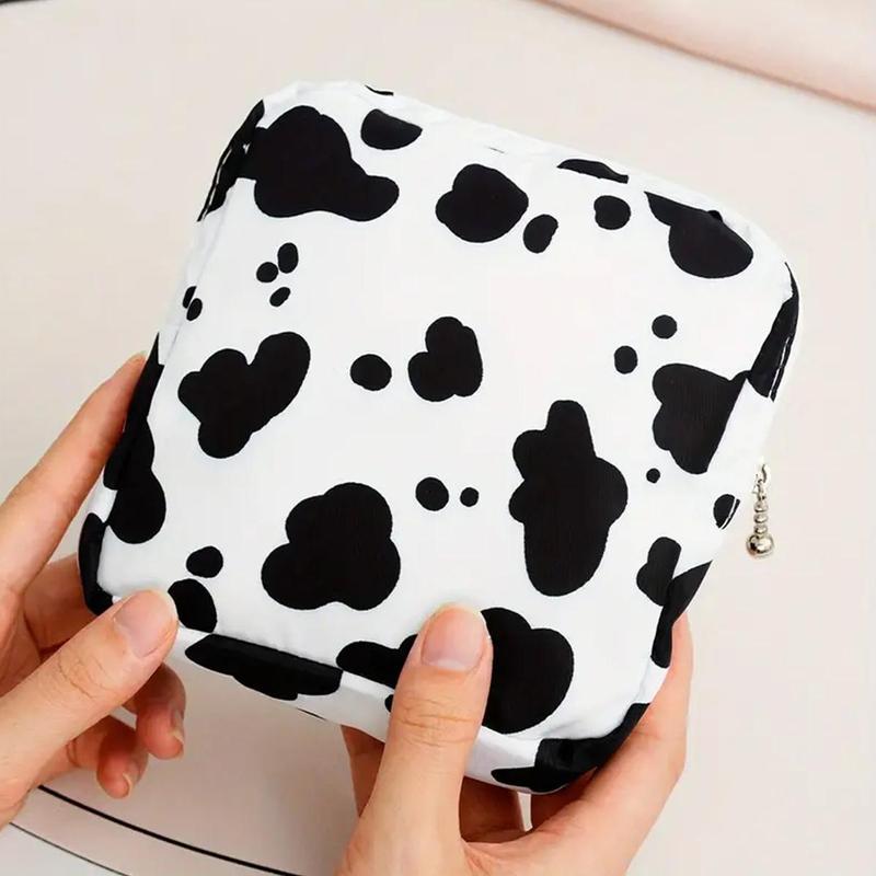 Cow Print Portable Sanitary Napkin Storage Bag, Travel Zipper Pouch, Waterproof Cosmetic Organizer Pouch, Travel Essentials, Storage for Bedroom, Gifts for Women Girls, Summer for Gift