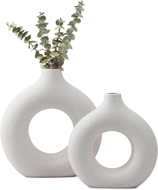 CEWOR Ceramic Vase for Modern Home Decor, White Donut Vases for Minimalist Decor, Hollow Round Matte Pampas Flower Vases for Boho Home Wedding Dinner Table Office Decor (2pcs)